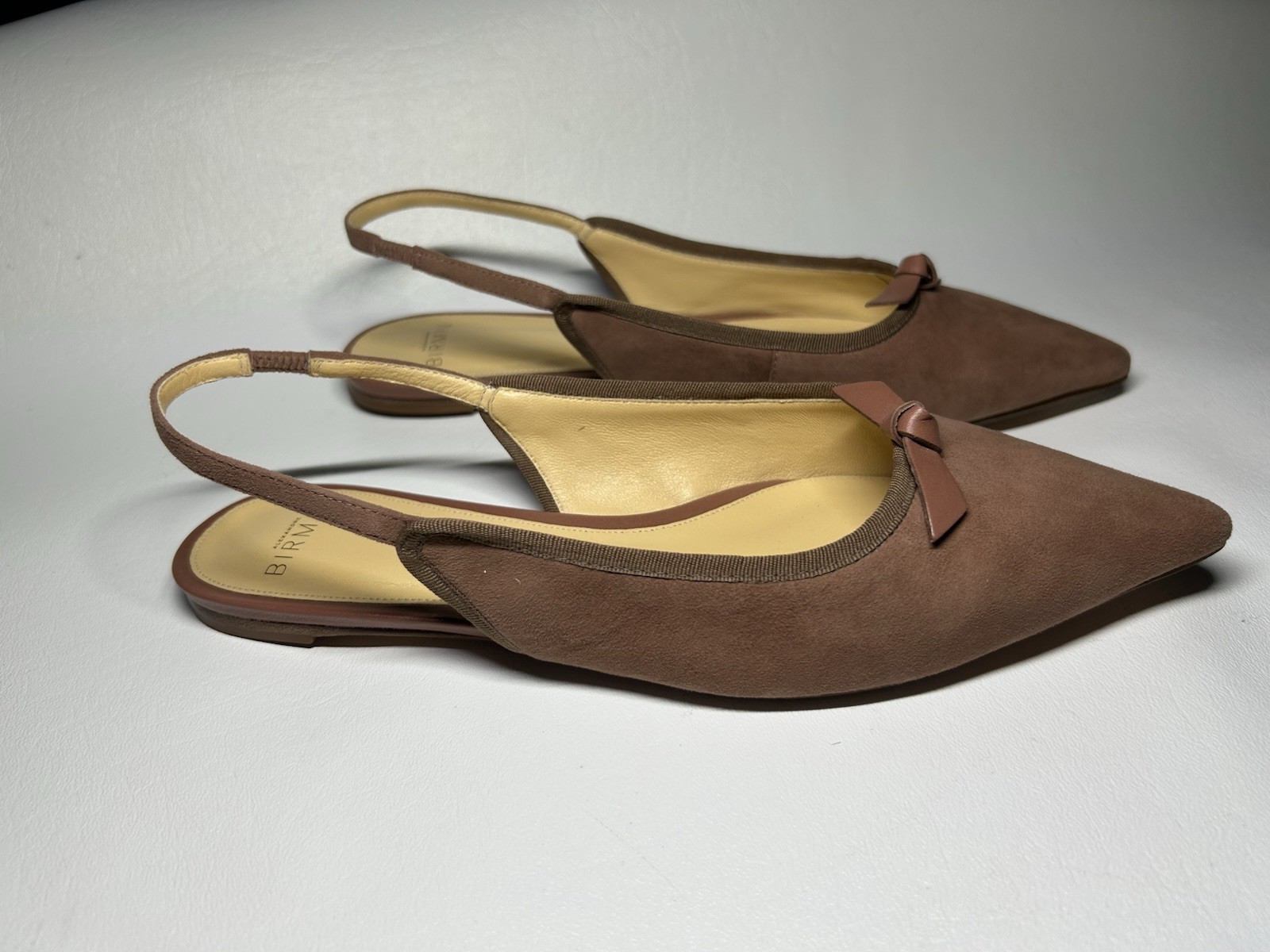 Alexandre Birman Tan Slingback Ballet Flat Shoes Size 37.5 Pointed Toe Classy
