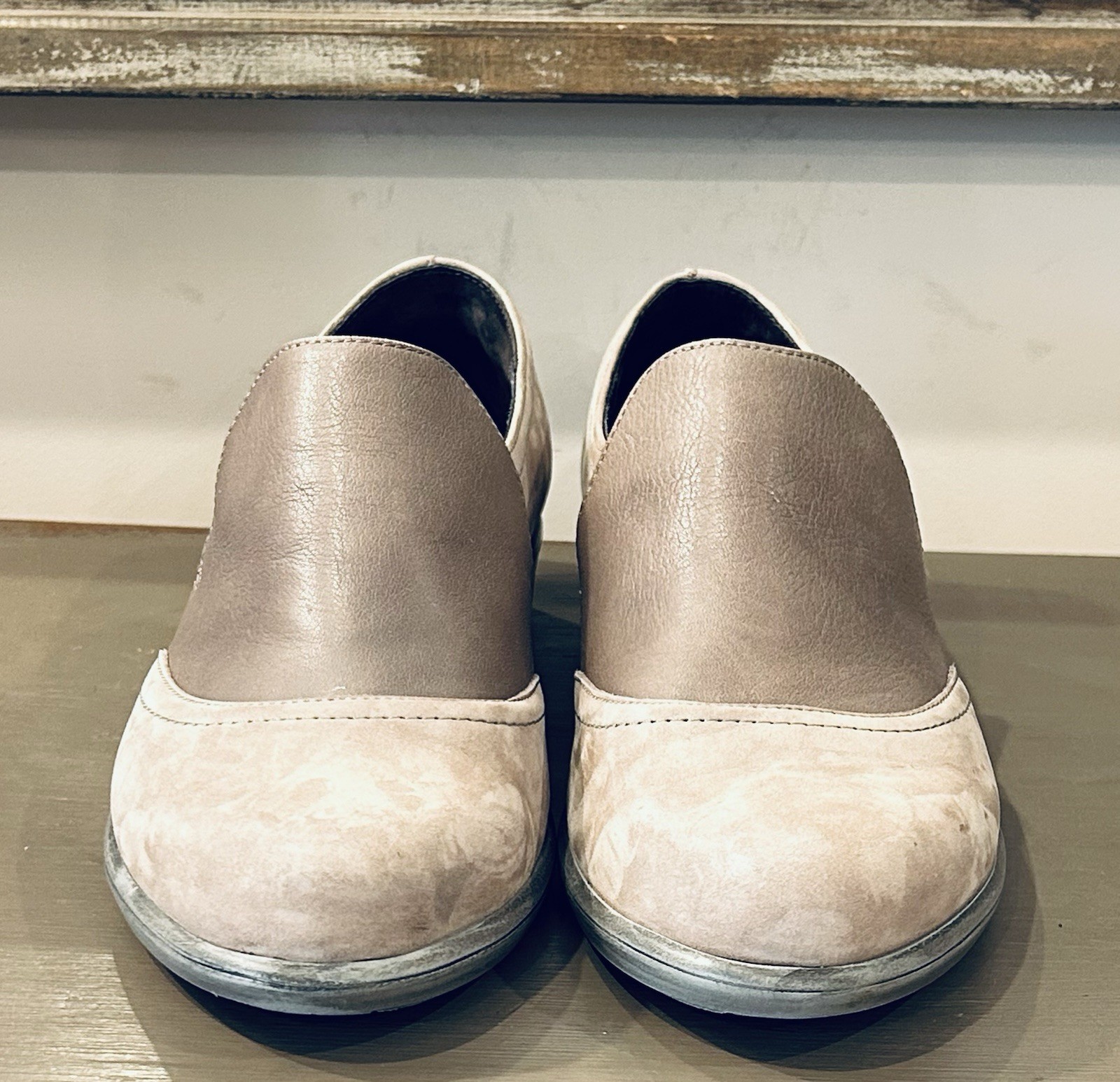 NAOT Women’s Angin Nubuck Taupe Leather Slip On Loafers Comfort EU 37 US 6/6.5
