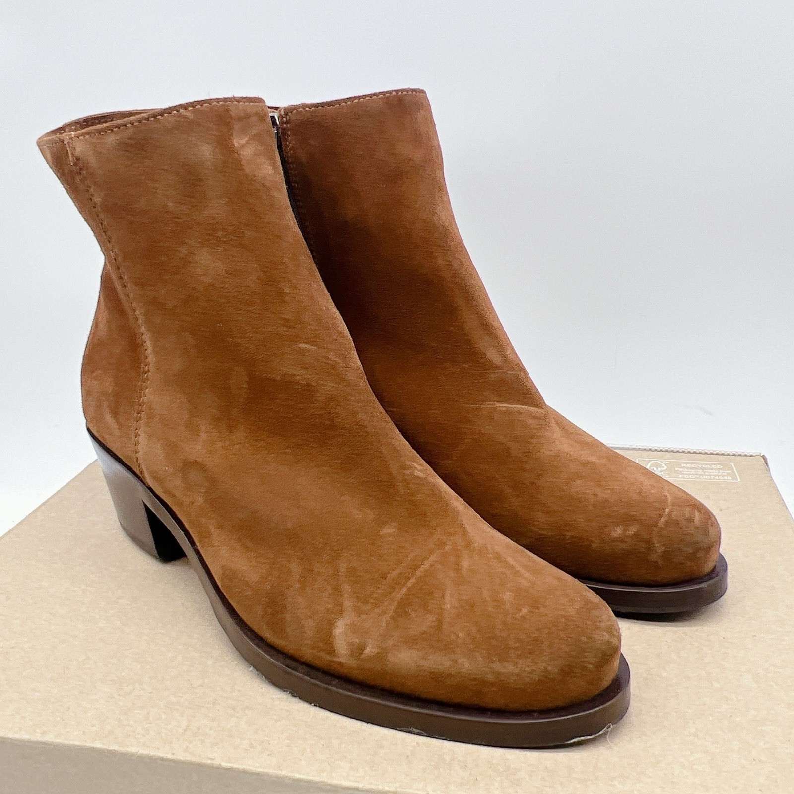 La Canadienne Peter Waterproof Bootie Heel Round Toe Tan Brown Suede US 7