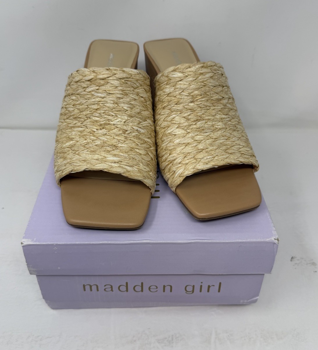 Madden Girl Women’s TAZ | Natural Raffia 2.75” Block Heel Sandal | Size 7.5