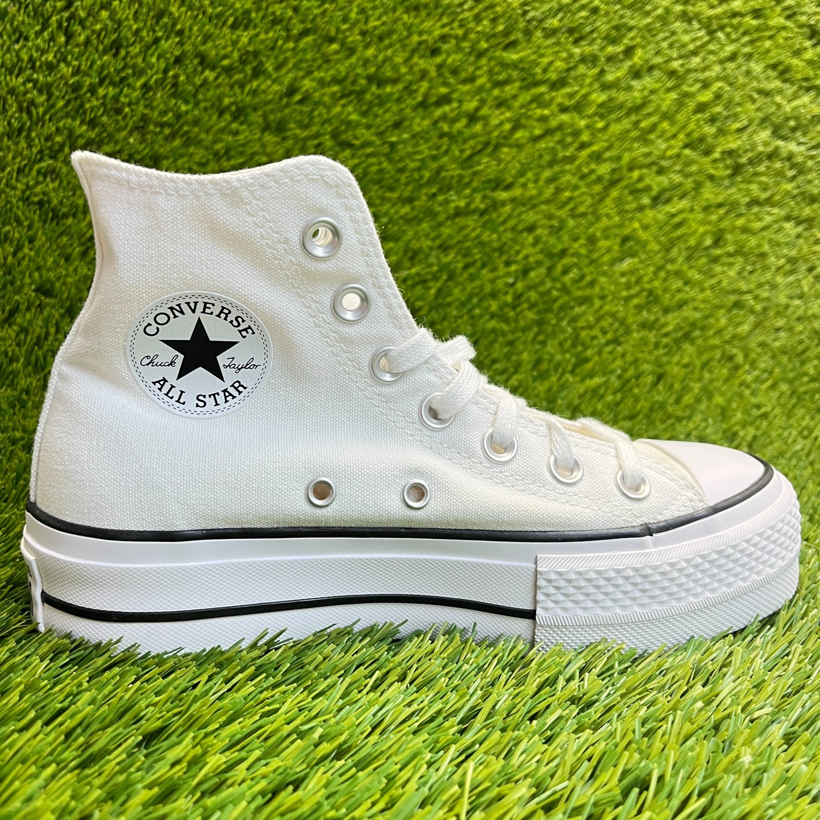 Converse Chuck Taylor All Star Lift High Womens Size 5 Athletic Shoes Sneakers