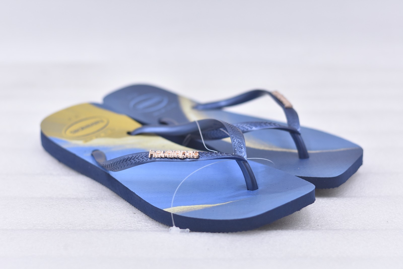 Womens Havaianas Slim Square Flip-Flop Sandals – Navy Blue Size 11/12 (EU 43-44)