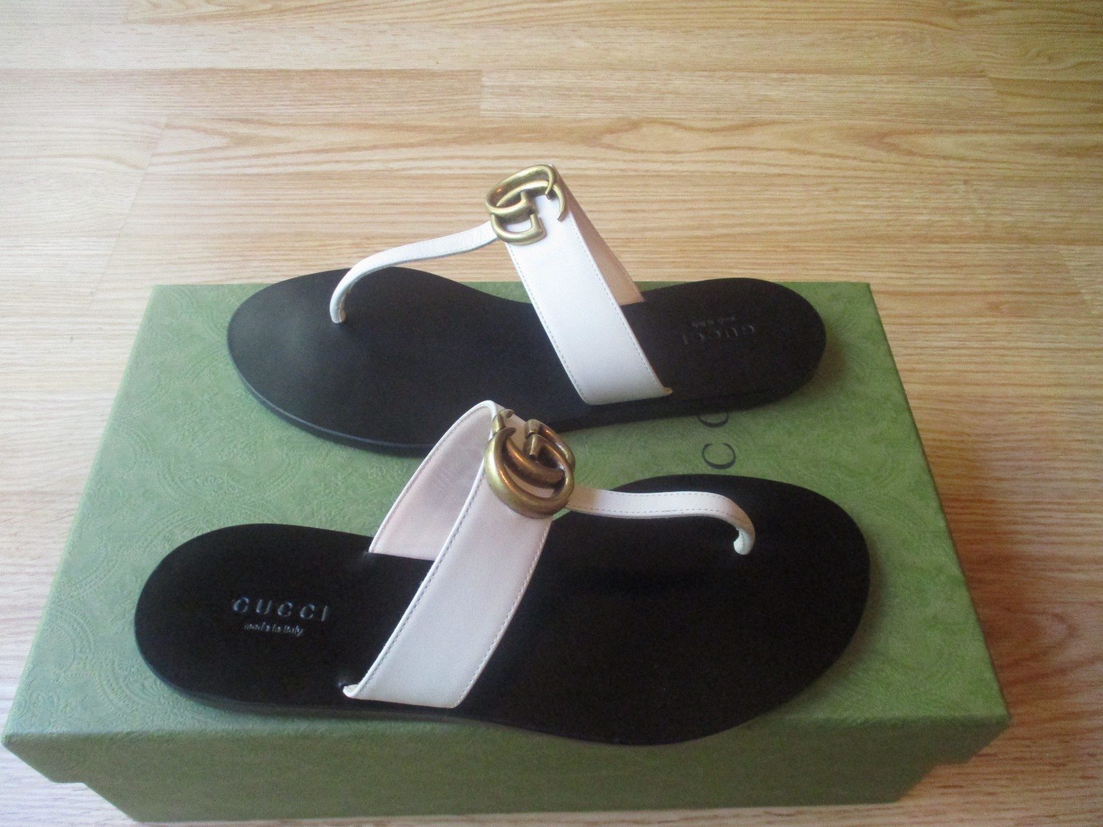 $680 Gucci Double GG Marmont T Strap Thong Slip On Sandals Cream 36.5 US 6.5 NEW
