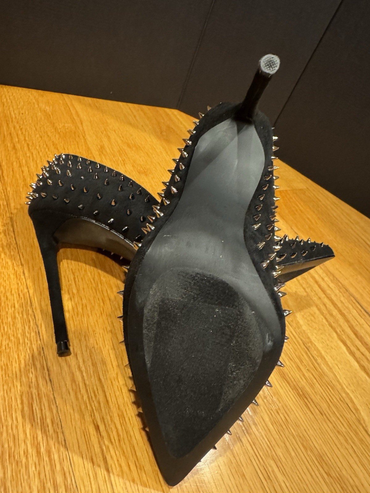 Steve‎ Madden Vala Silver Spike Stud Black Stiletto 4″ High Heels Womens Size 7