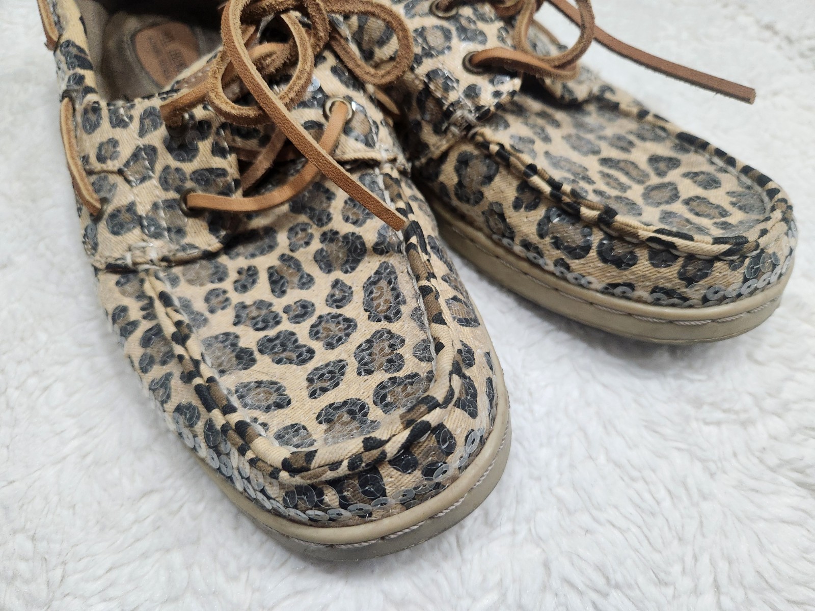 Reel Legends Women’s Leopard Print Sequin Boat Shoes Sparkle Deck Shoes Size…