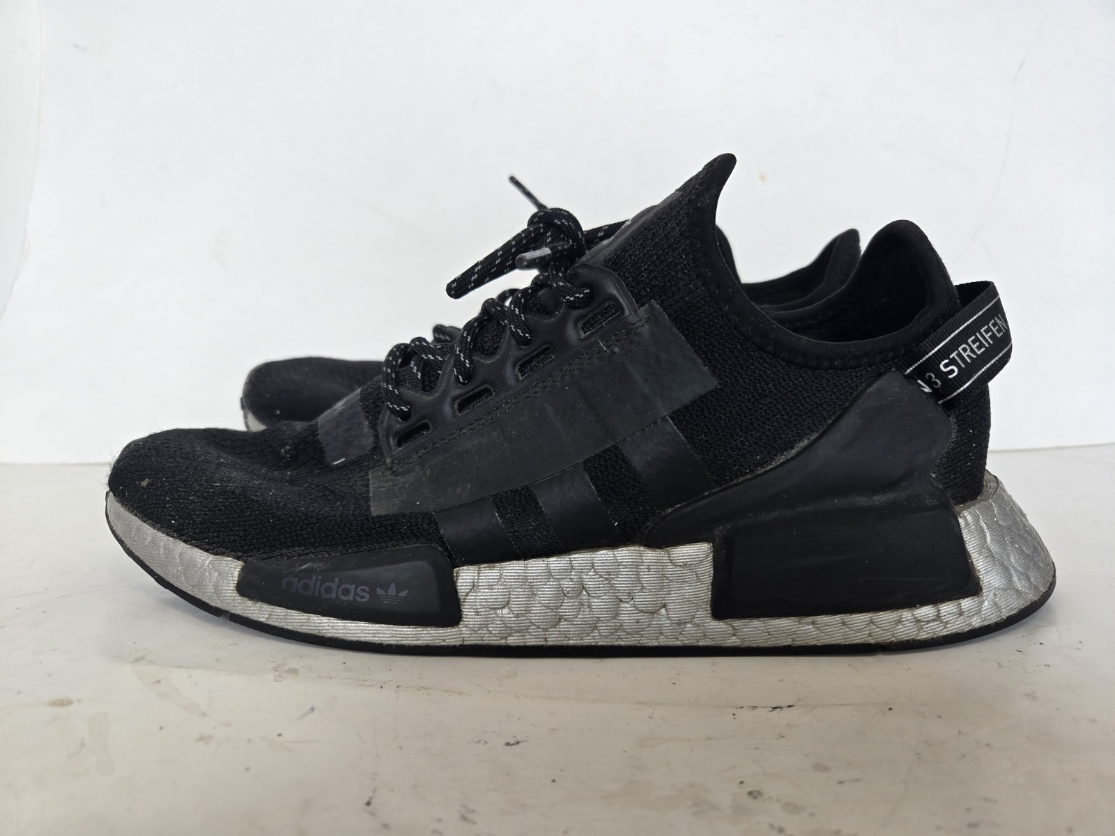 Adidas Shoes Womens Sz 8 NMD R1.V2 Black Silver Running Sneakers Athletic Gym