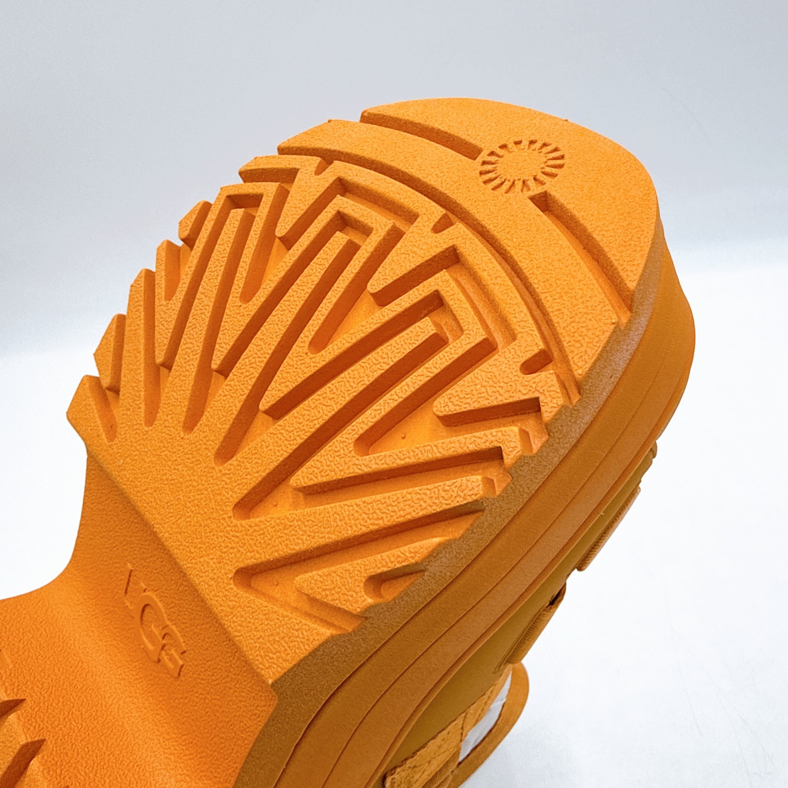UGG WMNS GOLDEN RISE Dark Apricot 1167431-DCT Sandals Women’s Size US 5 – 8 New