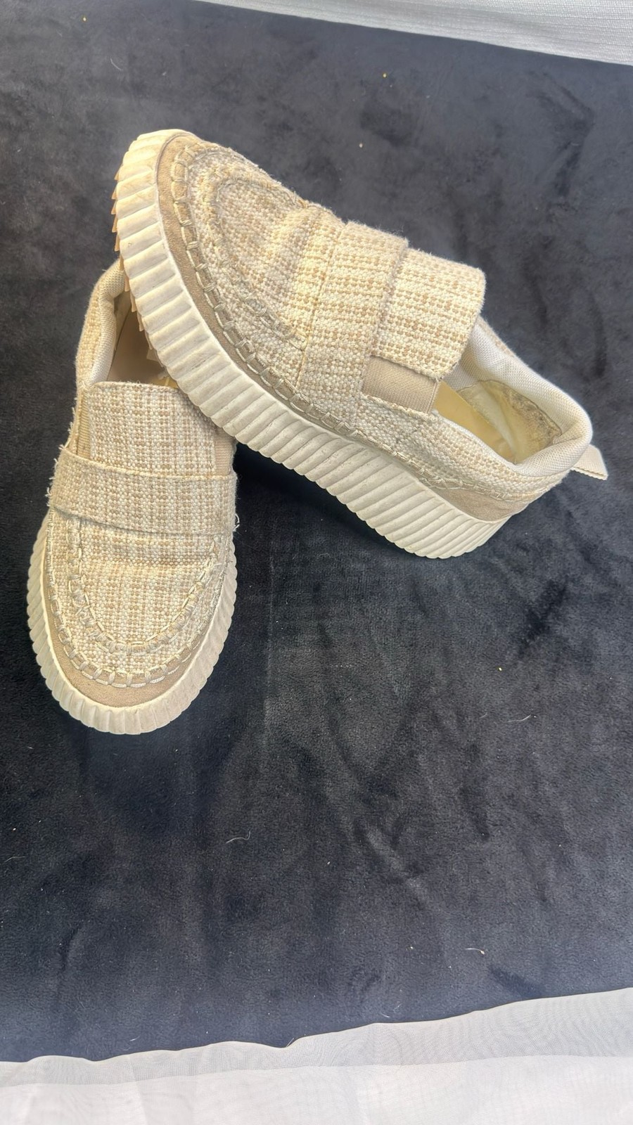 Dolce Vita Dayo Textured Slip-On Sneakers