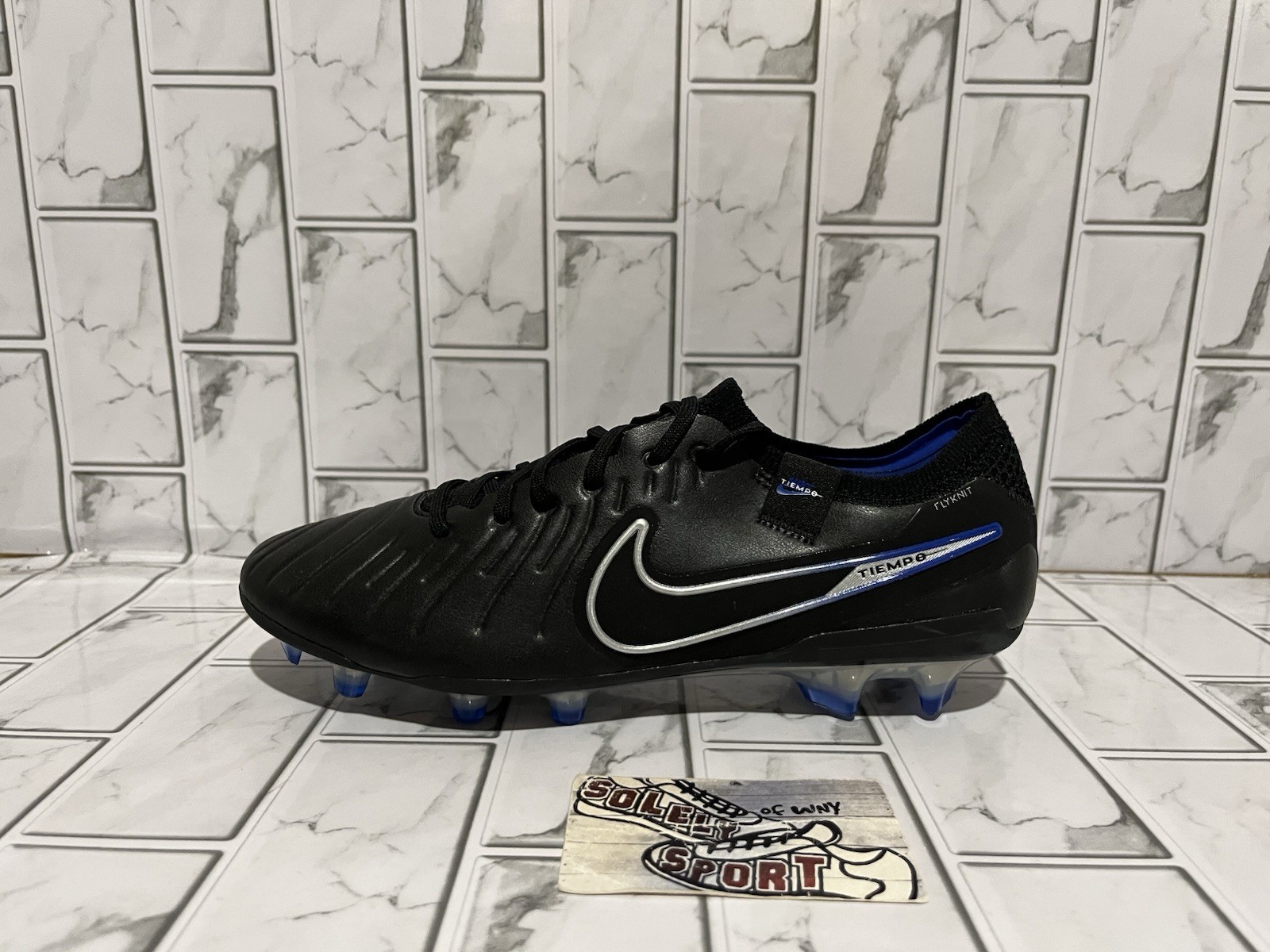New Nike Tiempo Legend 10 Elite FG ACC Soccer Cleats Black Royal Blue Womens 8