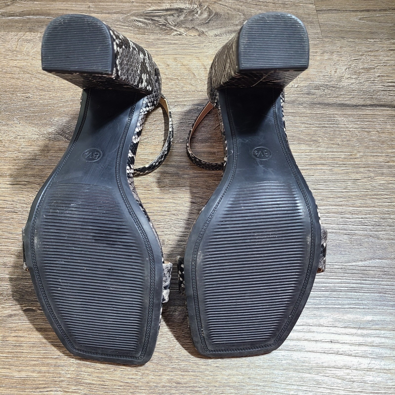A New Day Faux Snake Skin Black & White Open Toe Ankle Strap Block Heel SIZE 8.5