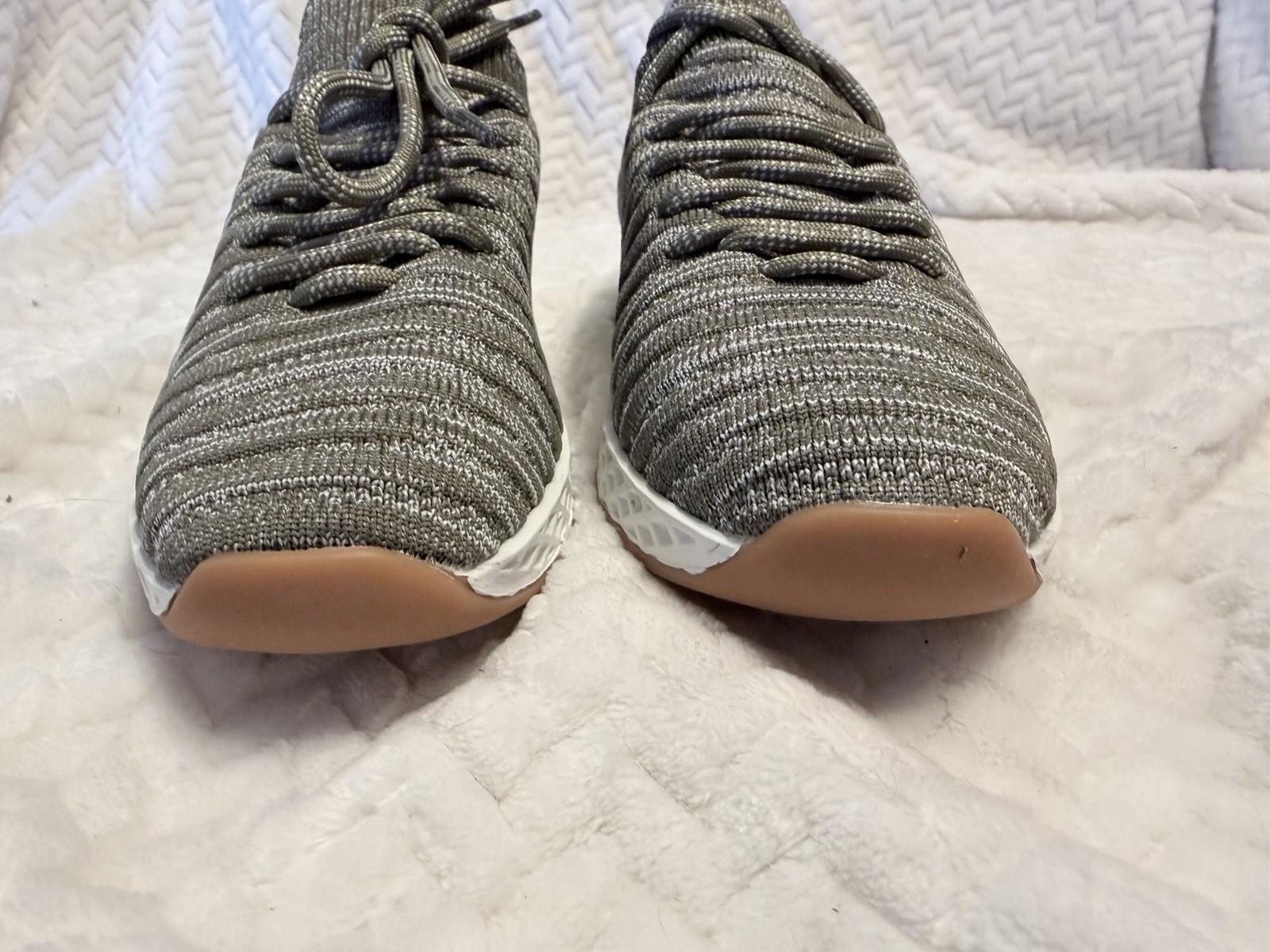 Urban Sport by JSlides Opy Women Size 7 Khaki 2 Tone Knit Shoes Sneakers