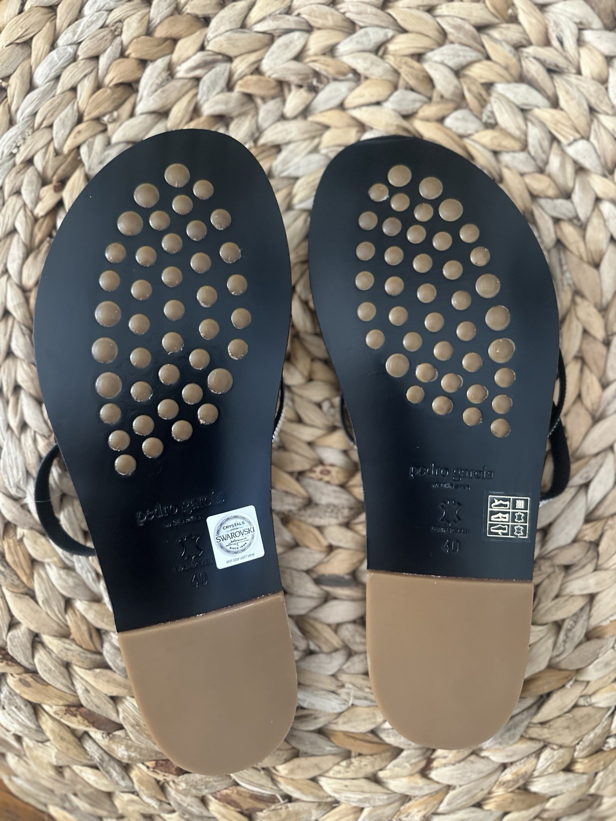 Pedro Garcia Black Leather Rhinestone Thong Flat Slip-On Sandals Women EU 40