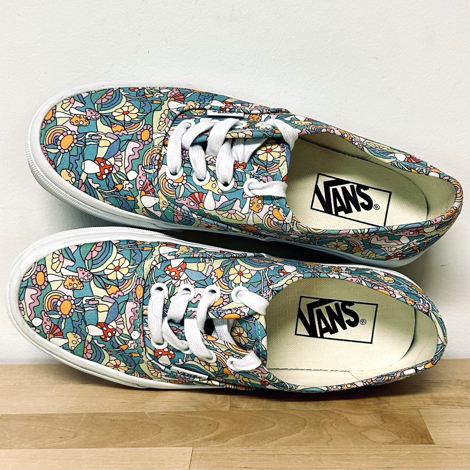 Vans Sneakers Trippy Mushrooms Womens Sz7 Floral Psychedelic Hippie Goblincore