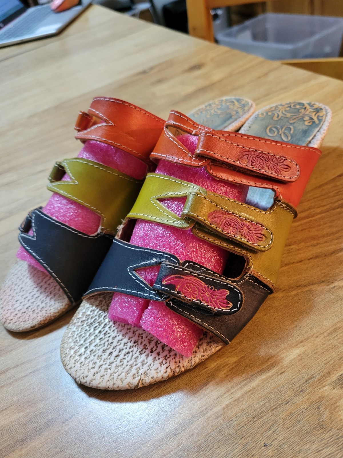Elite By CORKYS Multicolor Leather Wedge Sandal Sz 10 Style Name: Sunny. Clean
