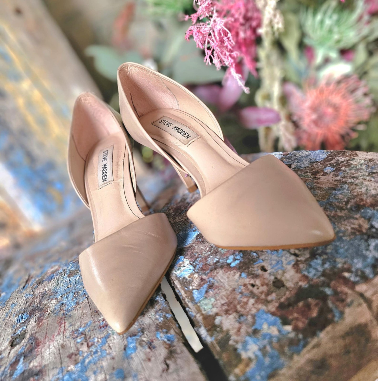 STEVE MADDEN Nude Beige Stilletto Closed Pointed Toe Heels Pumps SIZE AU 6.5 EUC