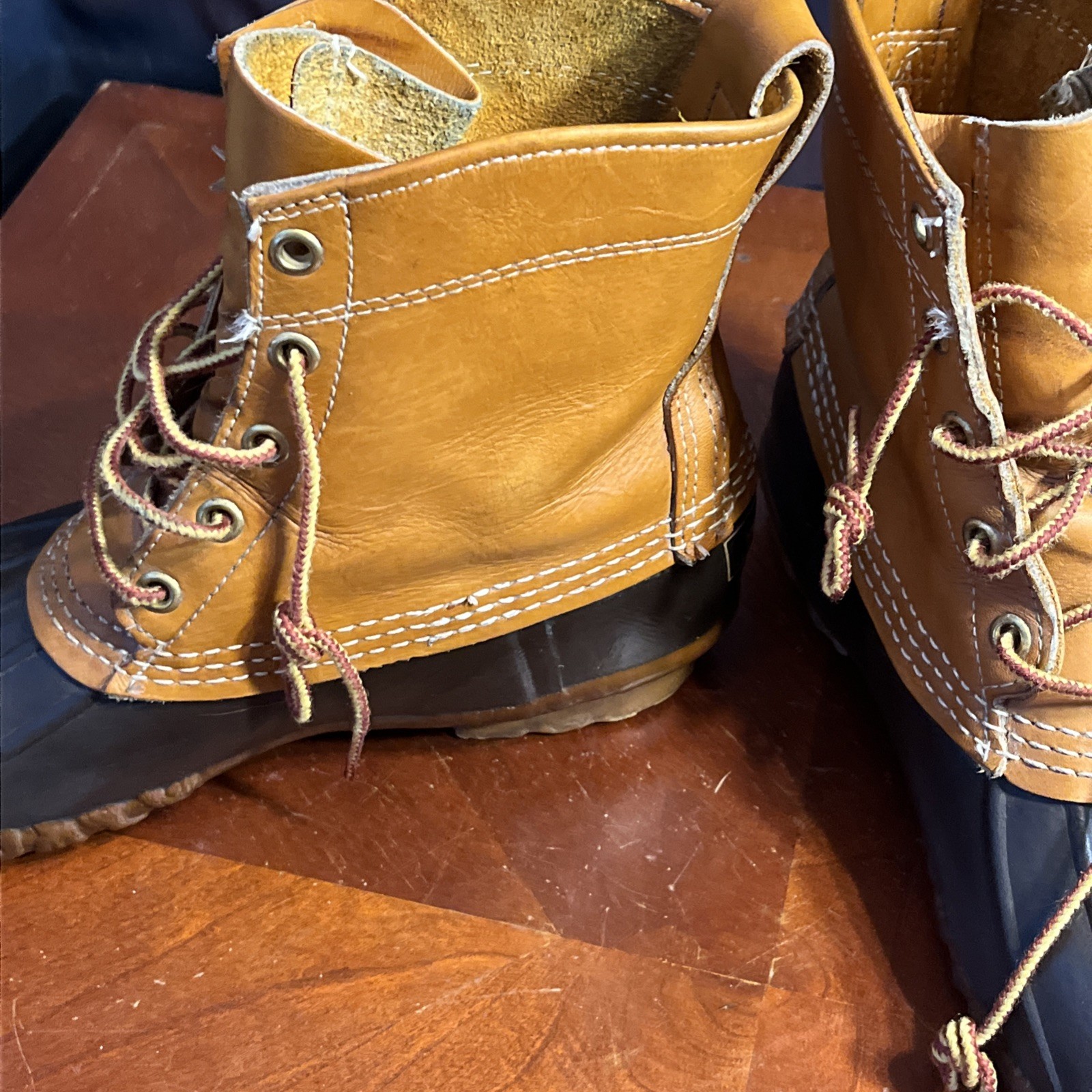 LL Bean Womens Maine Hunting Shoe Leather & Rubber Waterproof Duck Boots Size 8