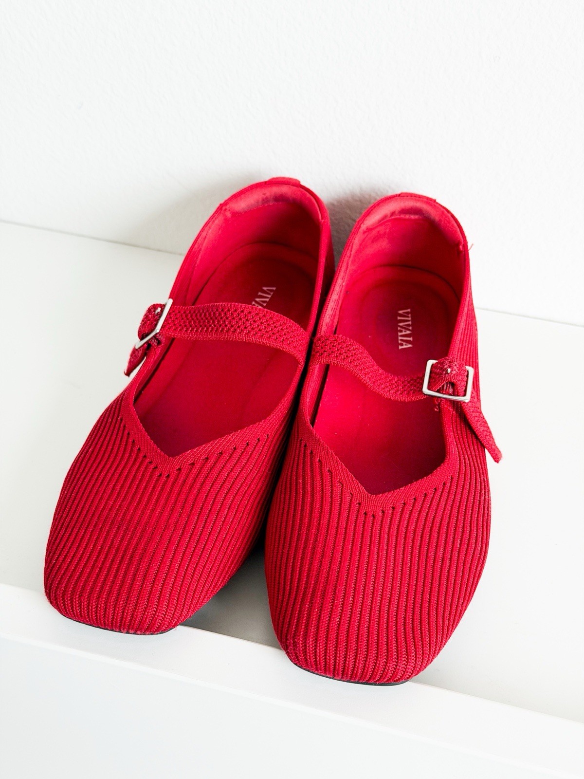 VIVAIA Women’s Red Knit Mary Jane Flats Square Toe Buckle Strap US 8