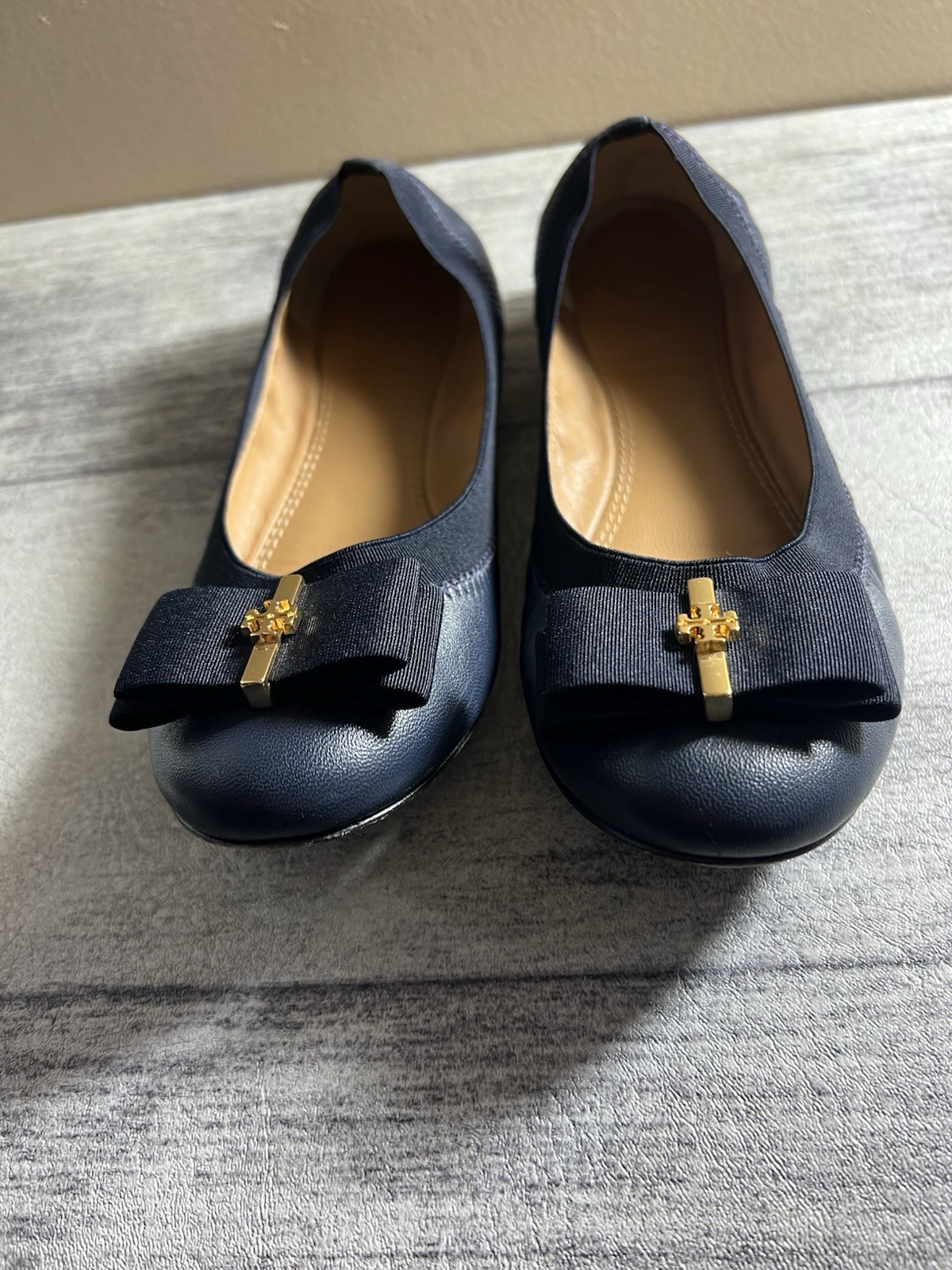Tory Burch Women’s Shoes Size Sz 6M Leather Gold Grosgrain Bow Sedgwick Ballet