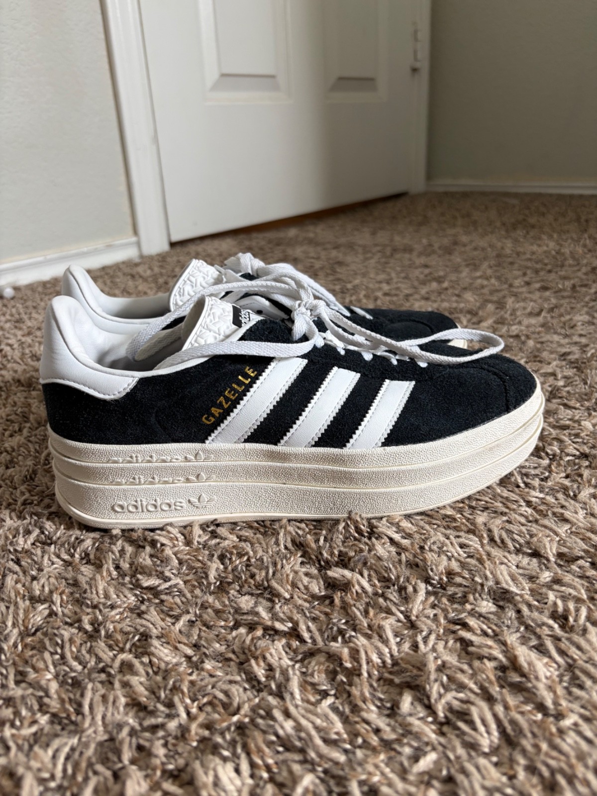 Adidas gazelle bold women size 7.5