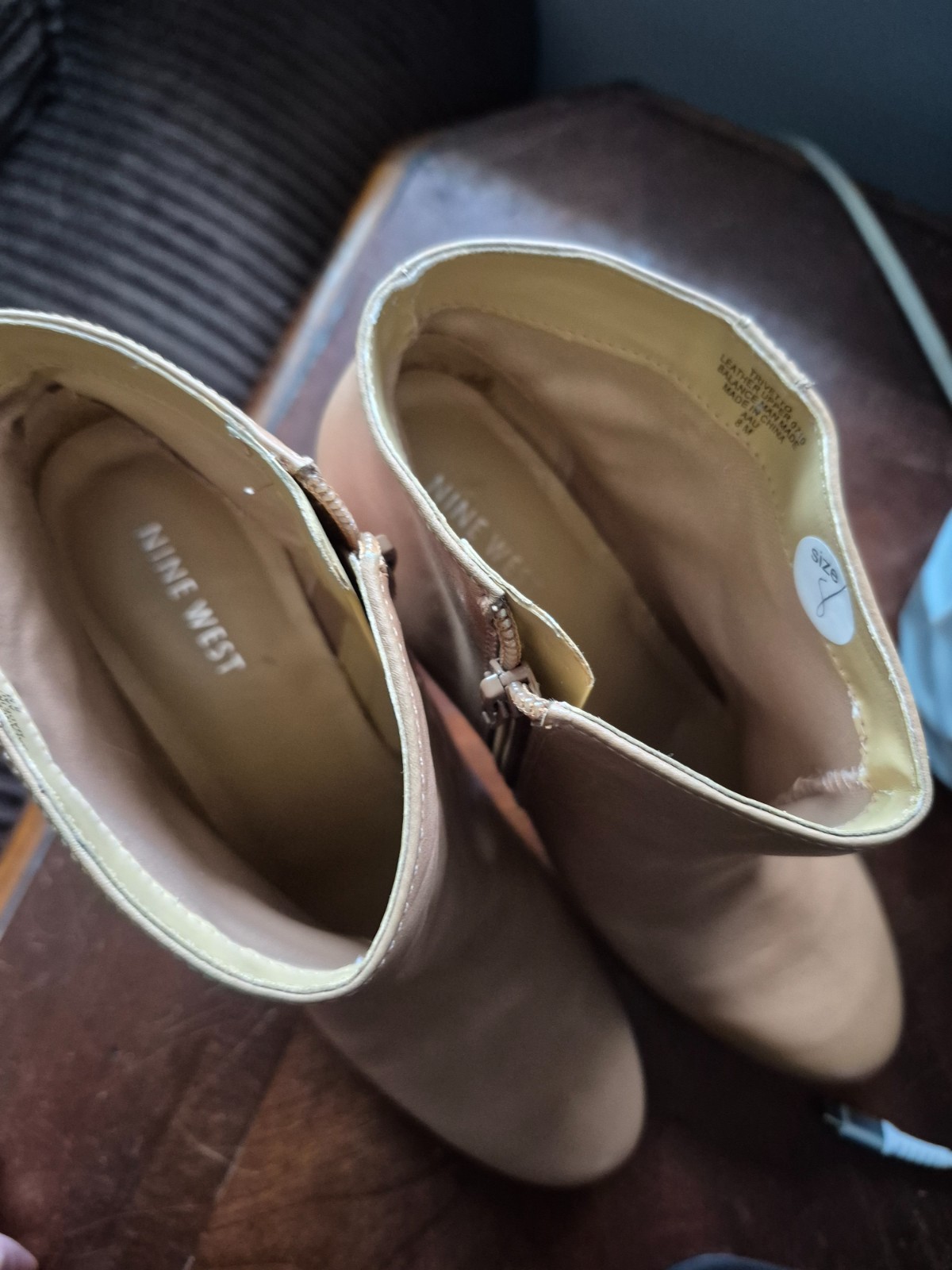 Nine West beige leather boots 8 M Trivetto
