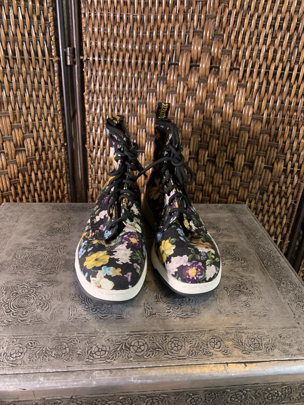 Dr. Martens Newton Darcy Floral Print Fabric Booties Size 6