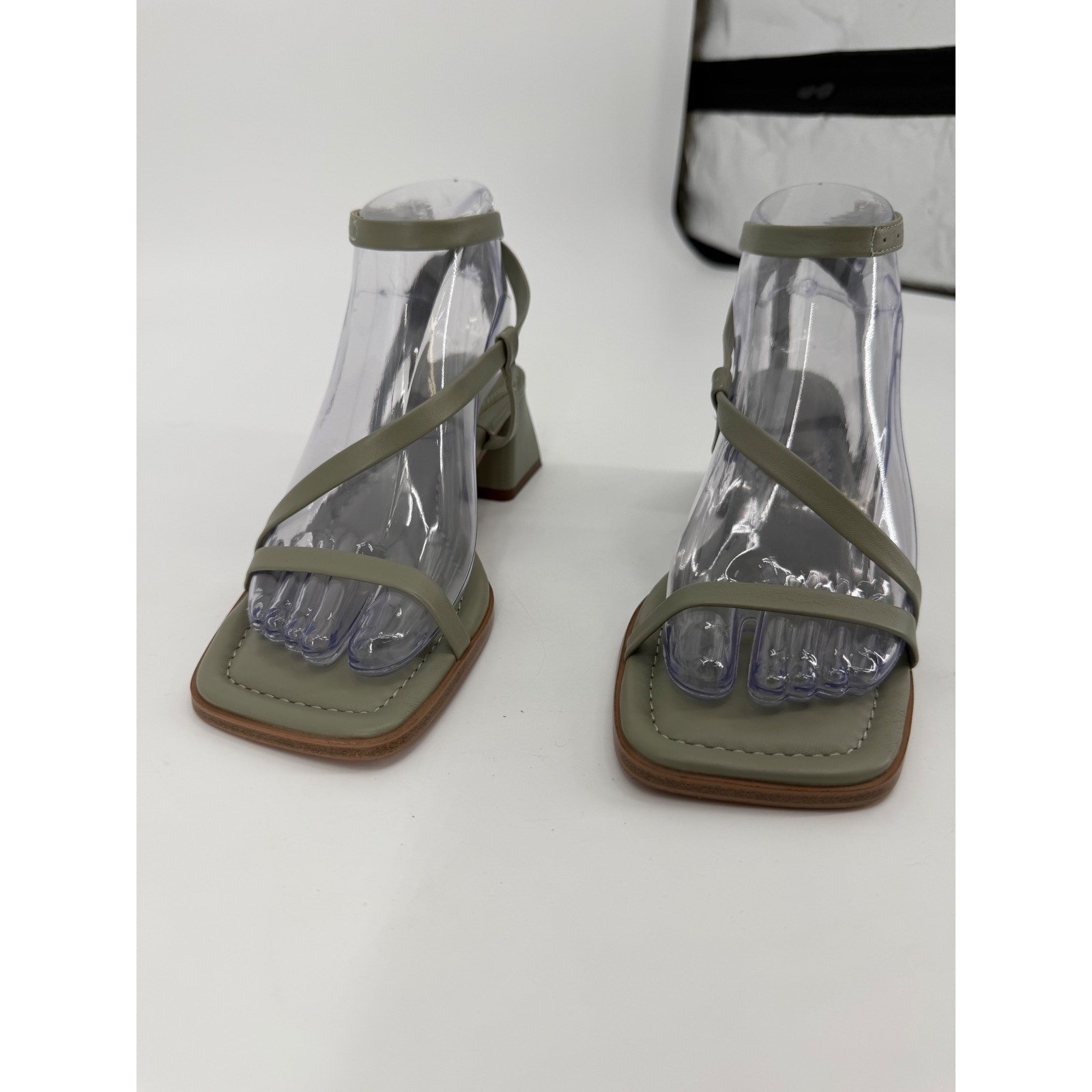 ASOS DESIGN Sage Green Square Toe Block Heel Strappy Sandals US 5