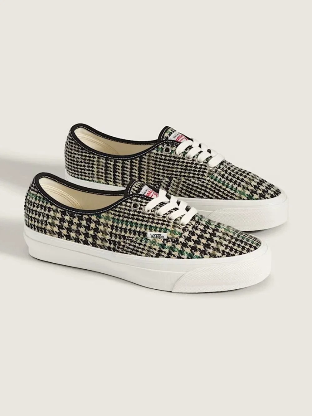 Vans Premium Authentic Harris Tweed Sneakers Women’s 7.5 / Men’s 6 Green NWT