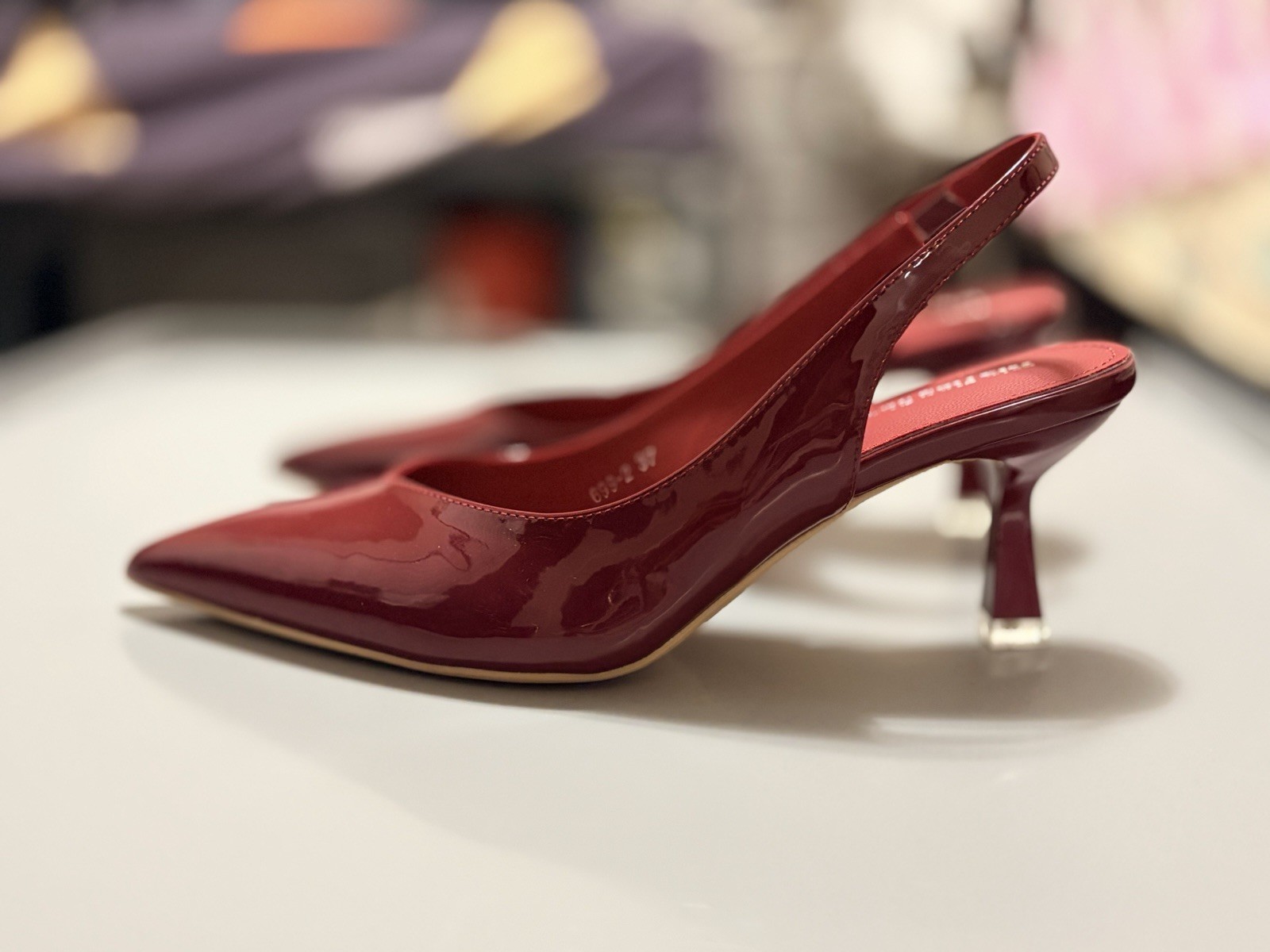 Xin Jing Shoes Women’s Red Patent Leather Pointed Toe Slingback Kitten EU 37
