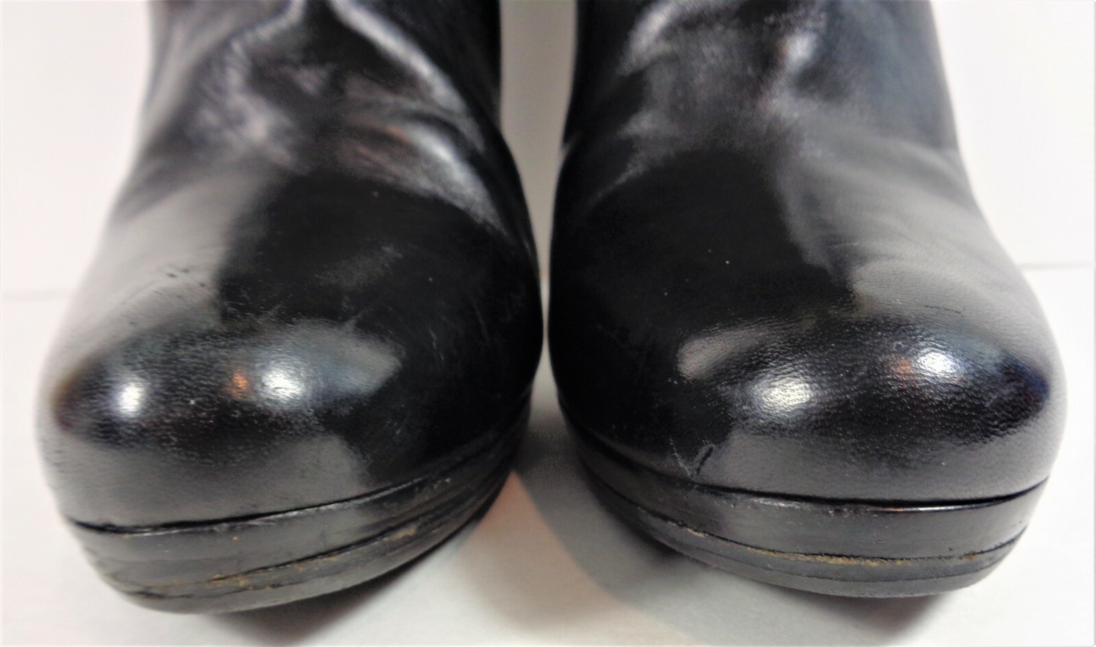 Nando Muzi women’s black leather fur booties EU 38 (US 7 1/2)
