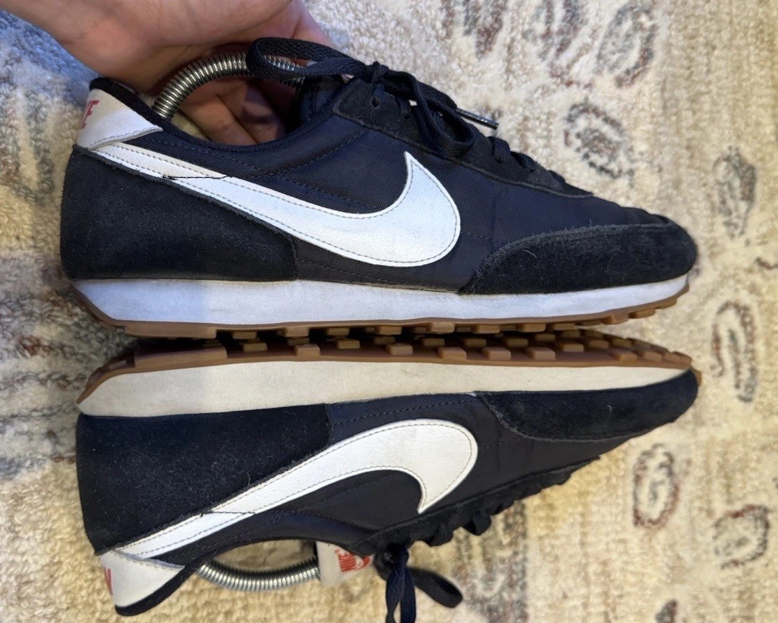 Nike Daybreak Black White CK2351-001 Women’s 10 / Men’s 8.5 Retro Waffle Running