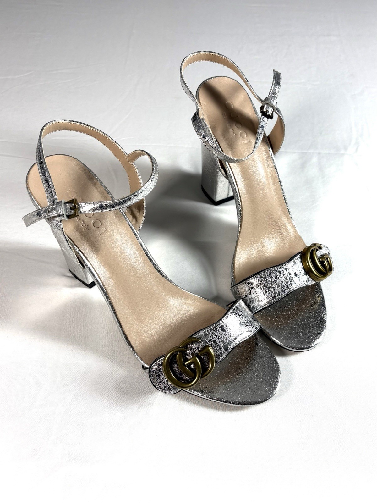 Gucci Silver Marmont Block Heel Logo Accent Buckle Leather Women’s Sandals 10