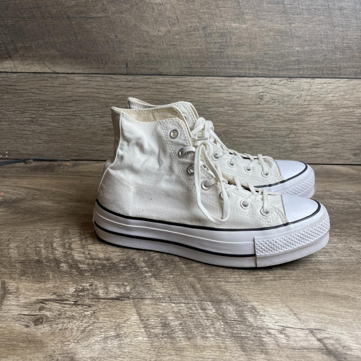 Converse Chuck Taylor All Star Hi Platform 560846C Womens 8 Athletic Shoes White