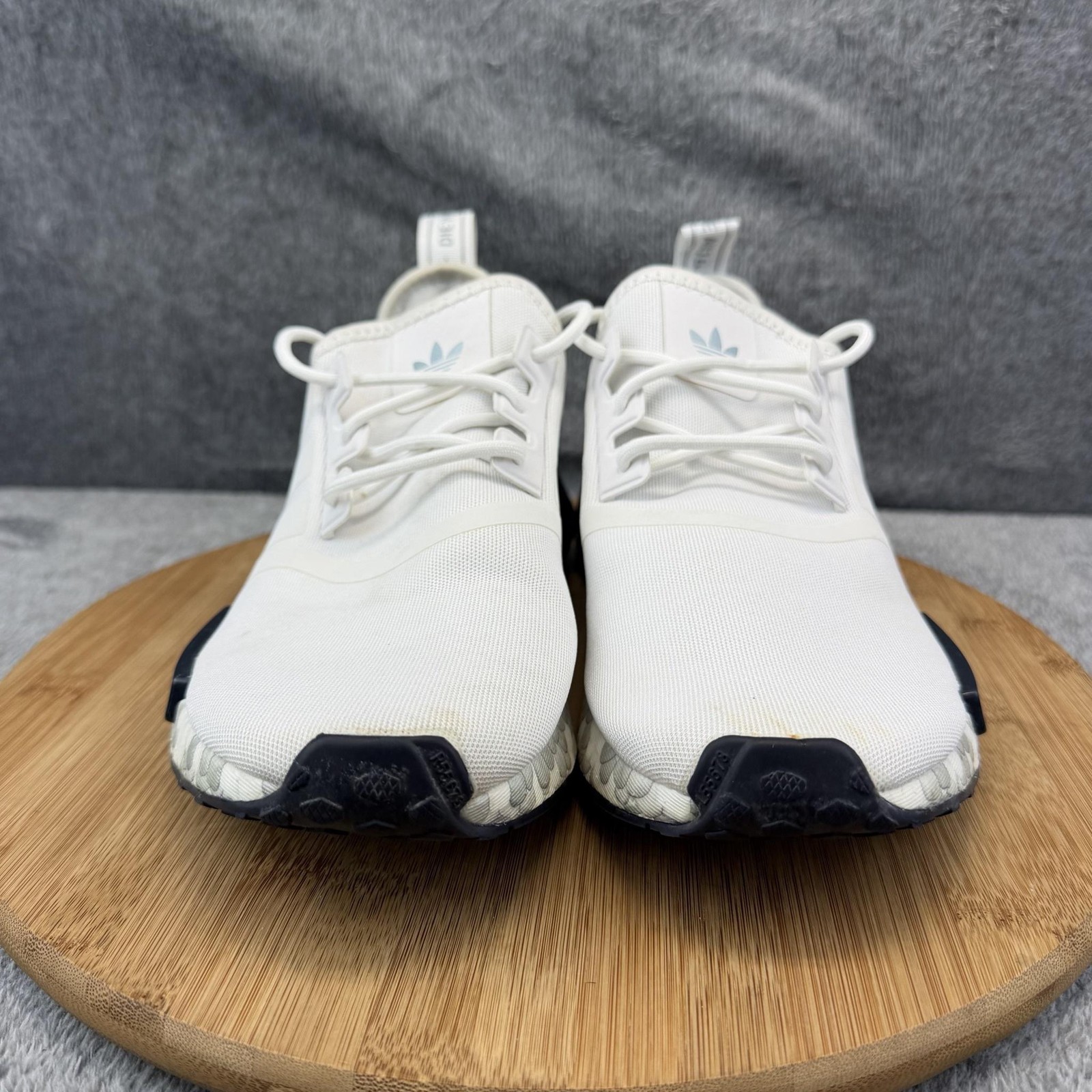 Adidas NMD R1 Shoes Womens Size 8.5 White Parley Boost Sneakers AGW9476