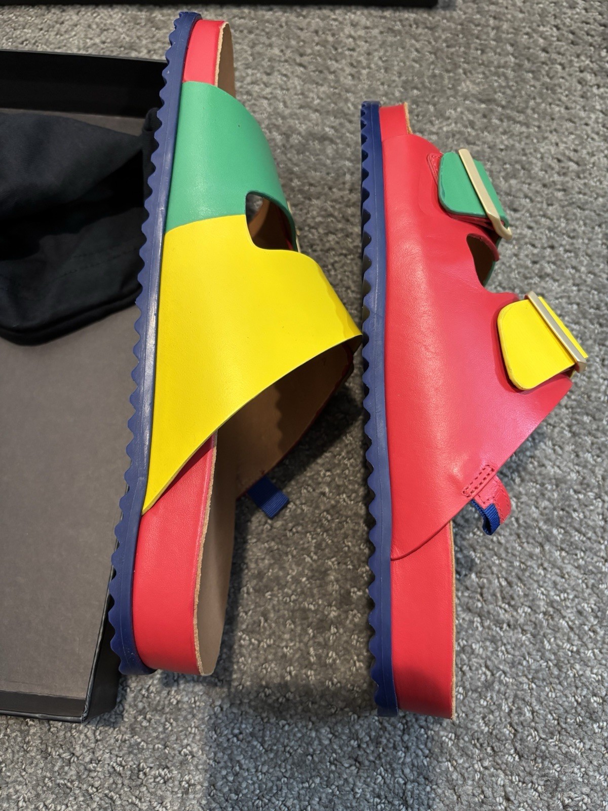 Dr Liza Rainbow Slides size 9