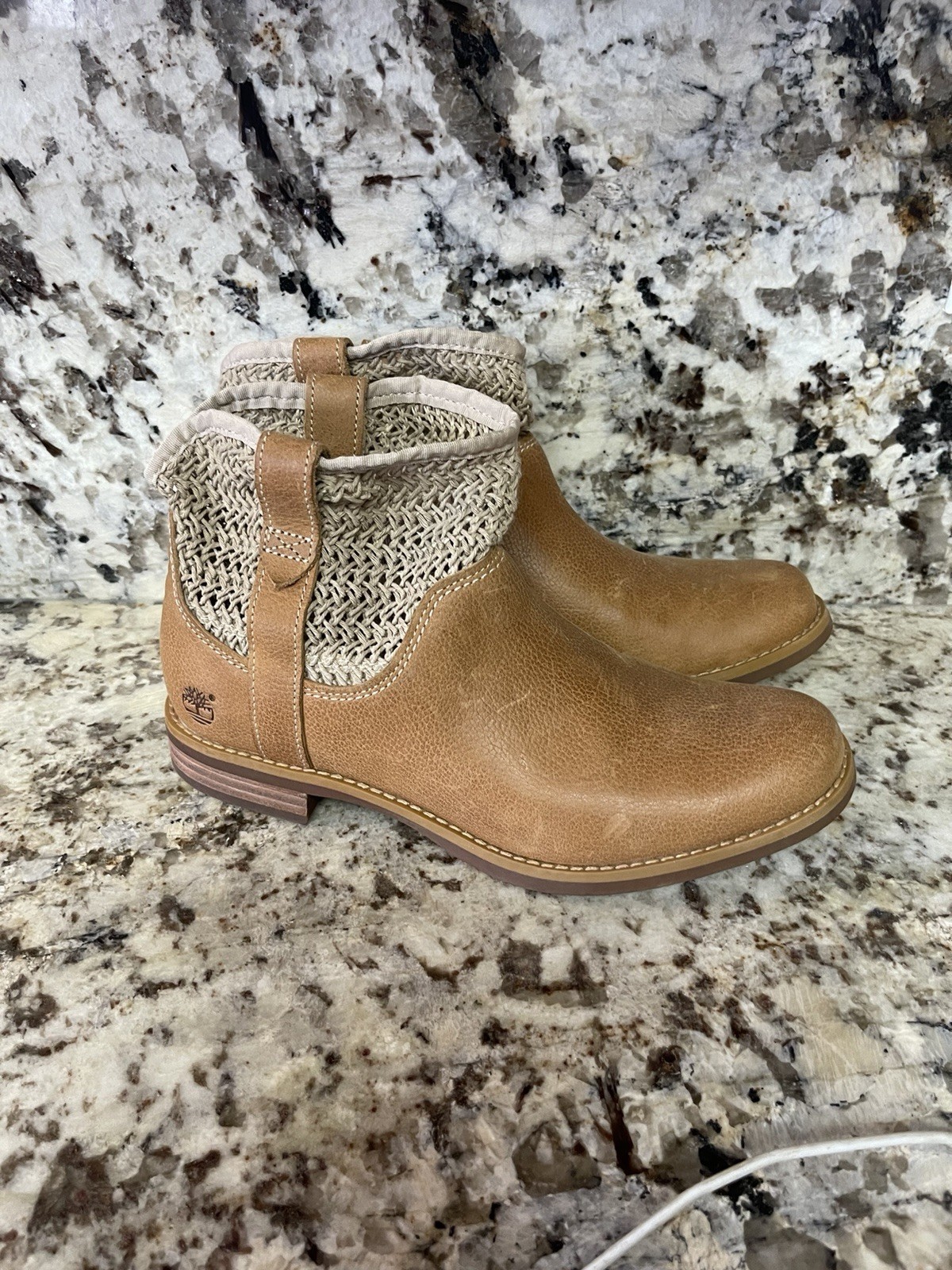 Timberland Women’s Brown Leather Sz8