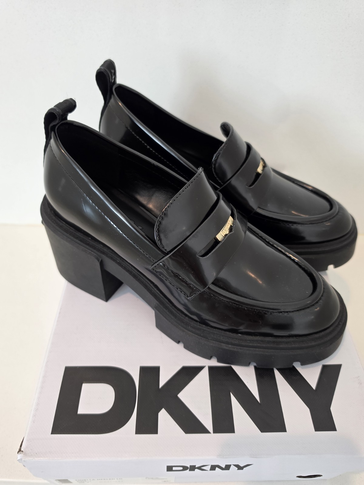 DKNY Women’s Texas Heeled Platform Loafers Black Size 7 M