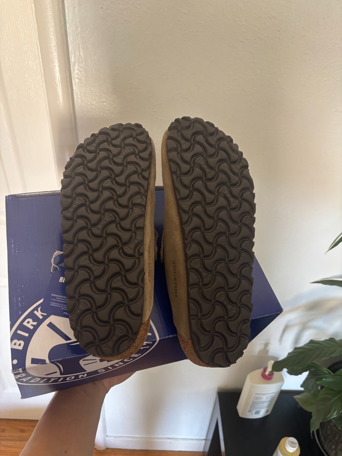 Birkenstock Boston Soft Footbed Taupe Suede Leather Unisex’s Clog Shoes