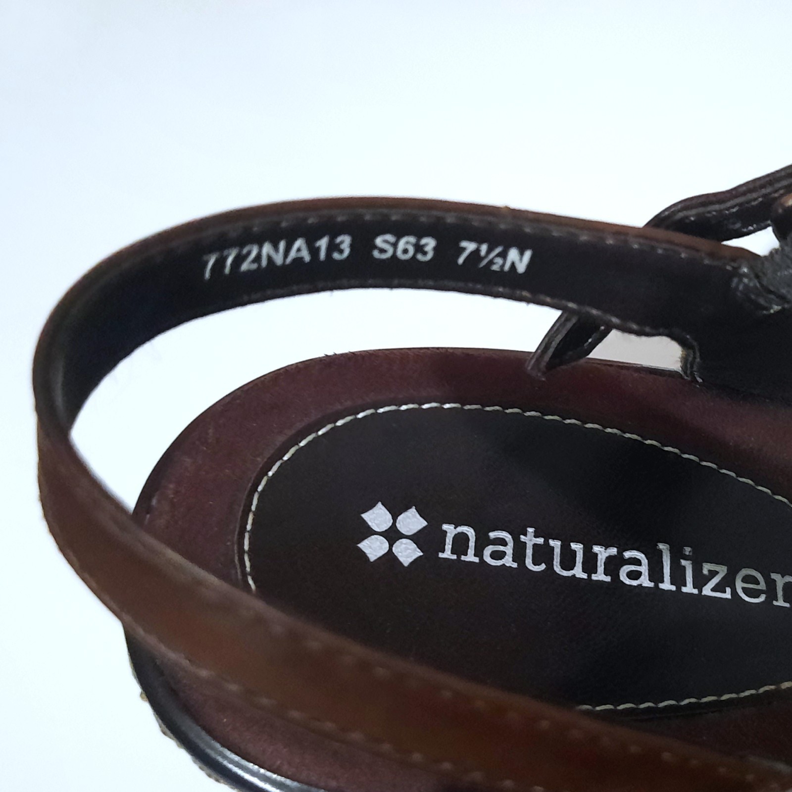 Naturalizer Wedge Heel Sandals Brazil Brown Strap – Women’s 7.5