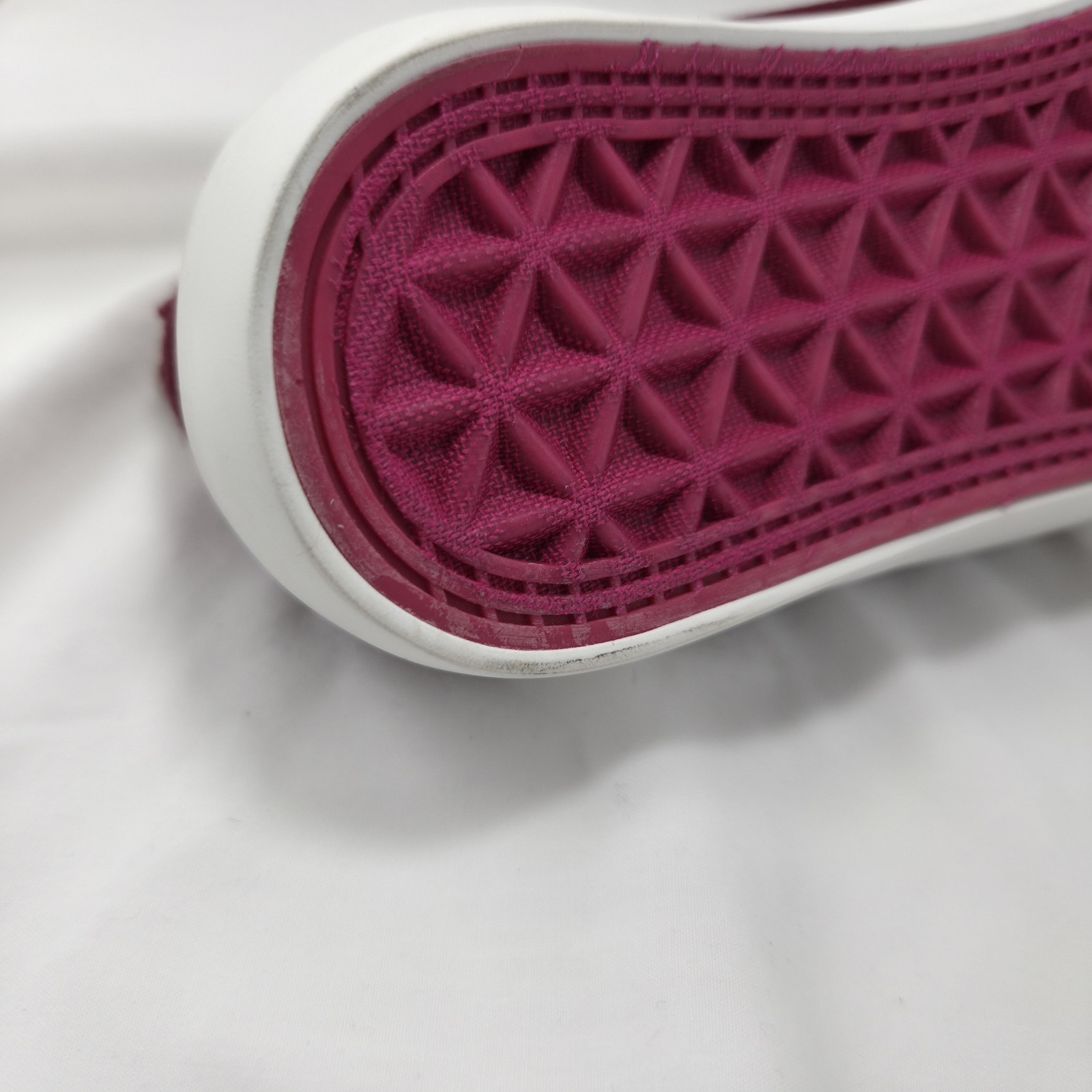 Corkys Babalu Womens Size 8 Burgundy Distressed Laceless Canvas Slip On Loafers