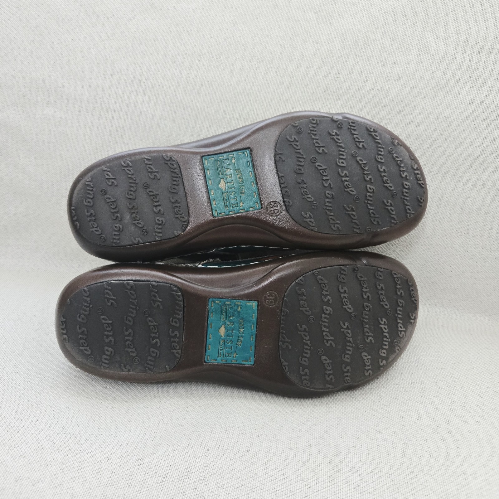 L’Artiste Spring Step Mary Jane Sandals Women’s 39 Multicolor Dexter Flats – EUC