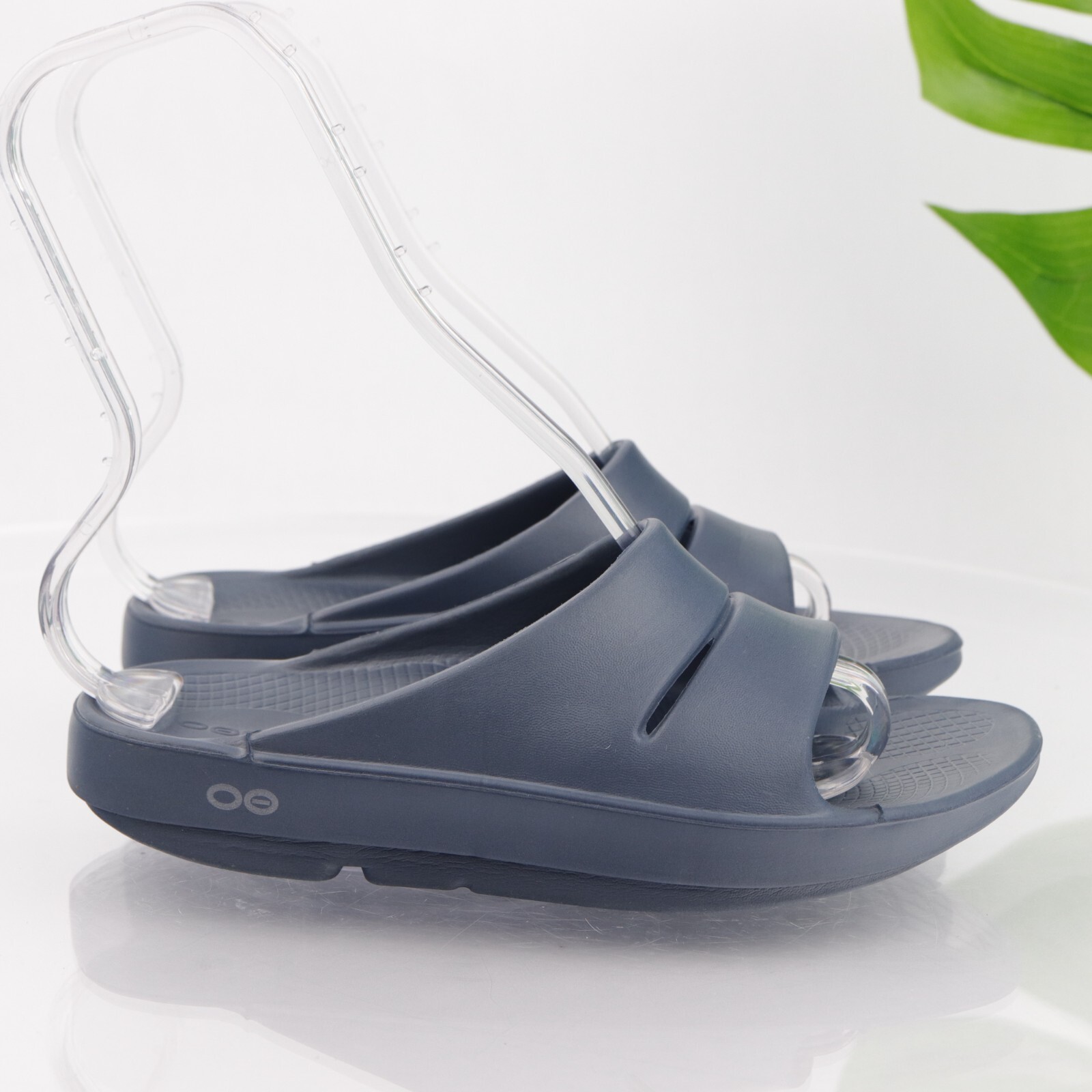 Oofos Ooahh Recovery Sandal Women’s Size 7 Slide Maroccan Blue PF Comfy Shoe