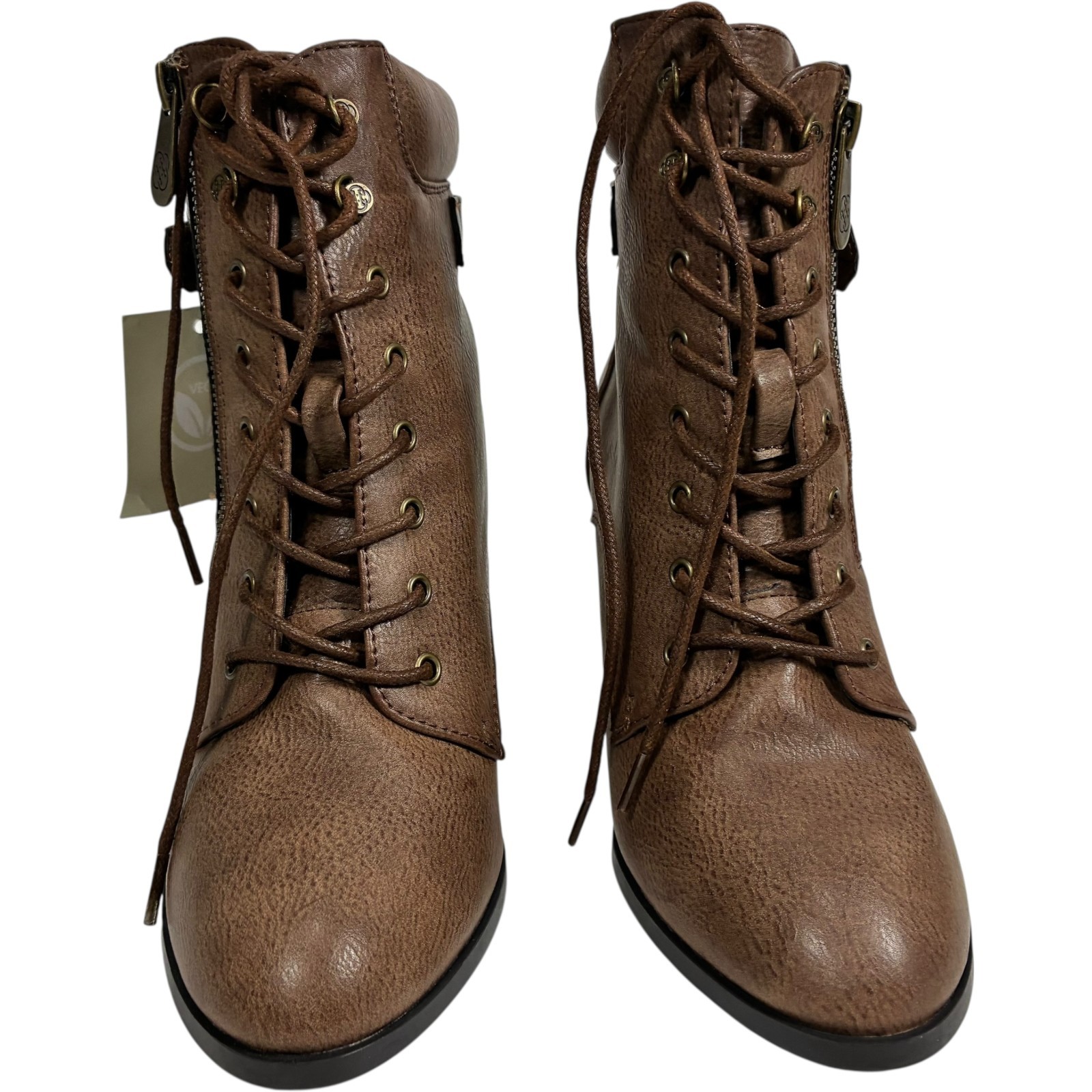 Daisy Fuentes Calida Brown PU 3.5in Block Heel Zip Ankle Booties womens size 9W