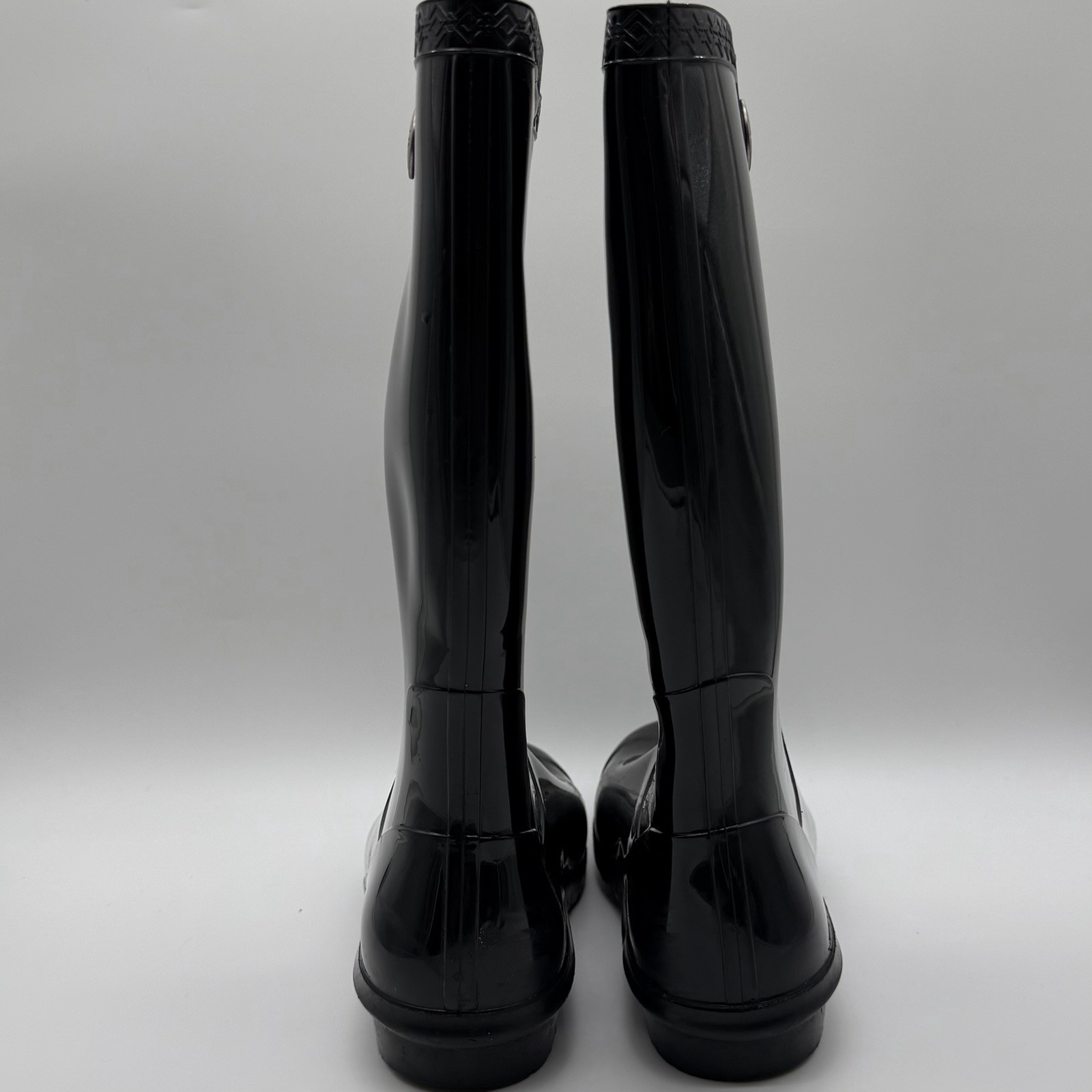 UGG Women’s Shaye Rubber Rain Boots Sheepskin Insole Shiny Black Gloss Size 9