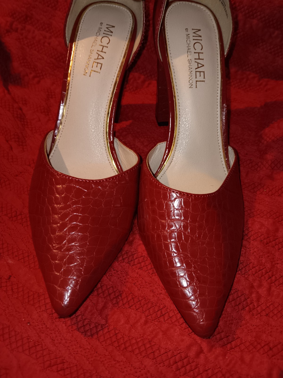 Michael by Michael Shannon Red Croc-Embossed Leather Ankle Strap Pumps 9