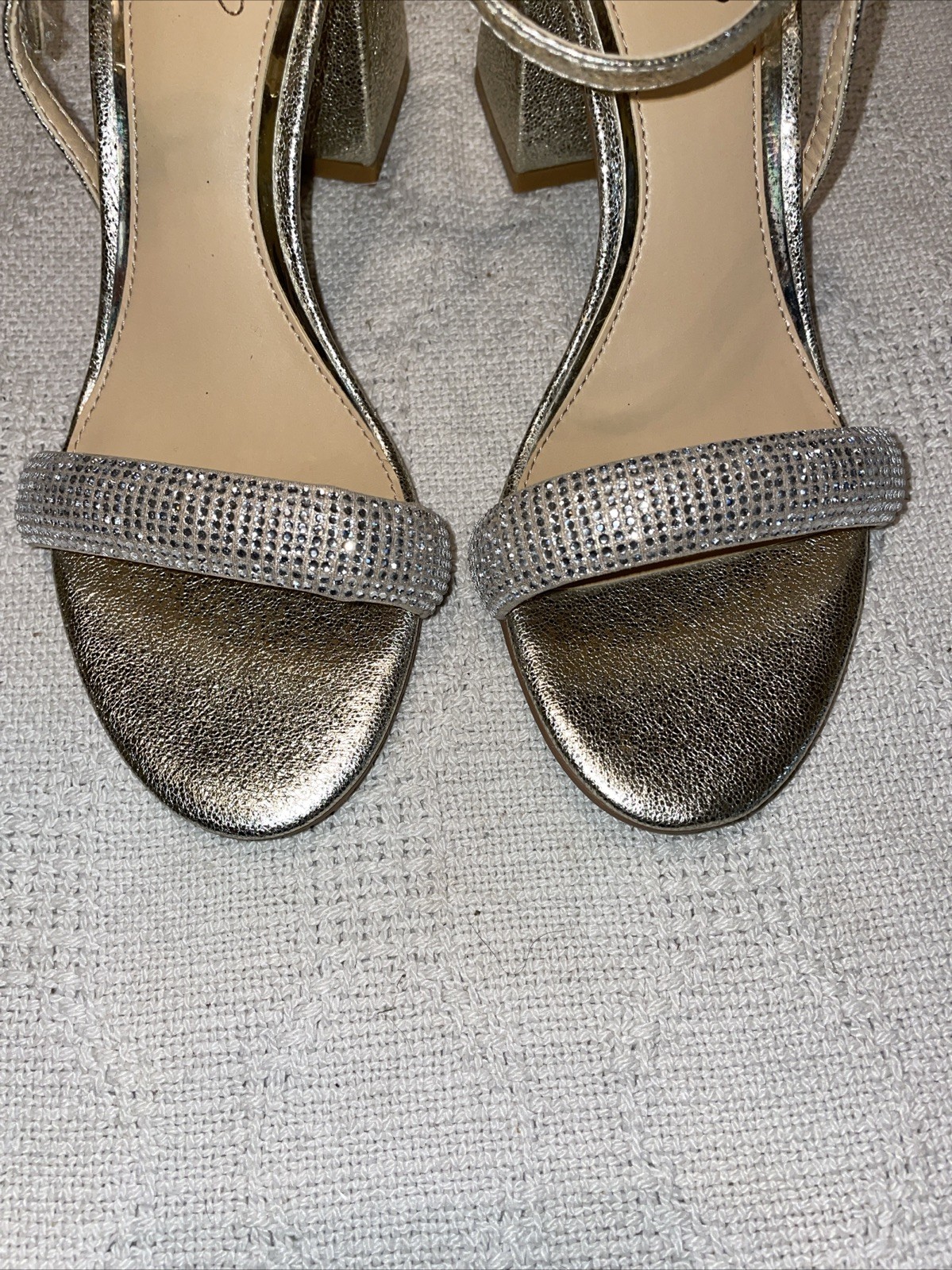 Badgley Mischka Dressy Heels Womens Size 6 M Gold Faux Jewels Business Formal