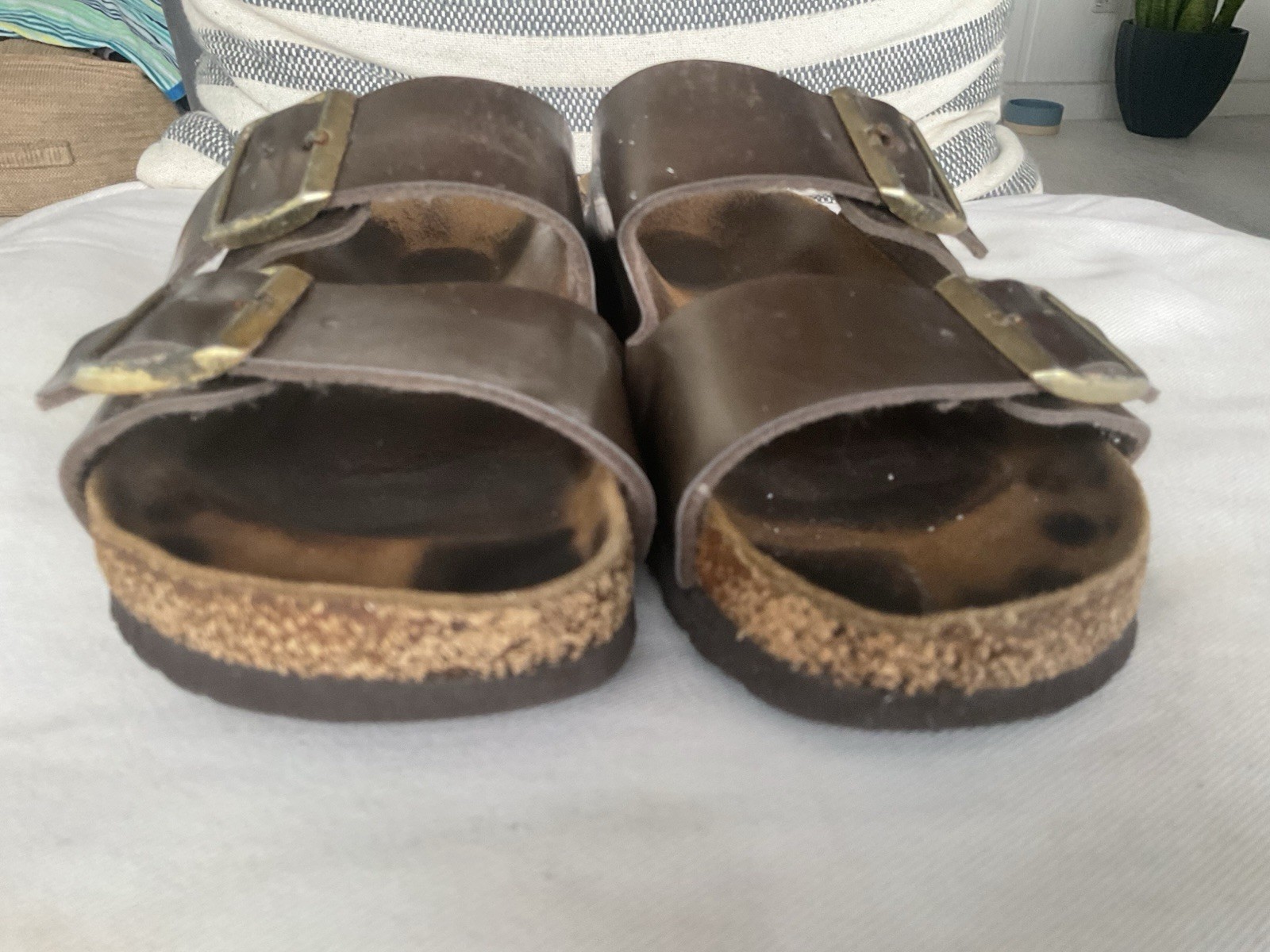 BIRKENSTOCK Wmn ARIZONA 2 Strap SLIDE SANDALS Metallic Bronze Size 38 (7)