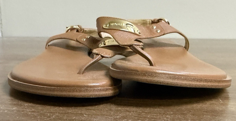 Michael Kors mk Plate Luggage 18K Gold Buckle Leather Sandal Women’s Sizes 8