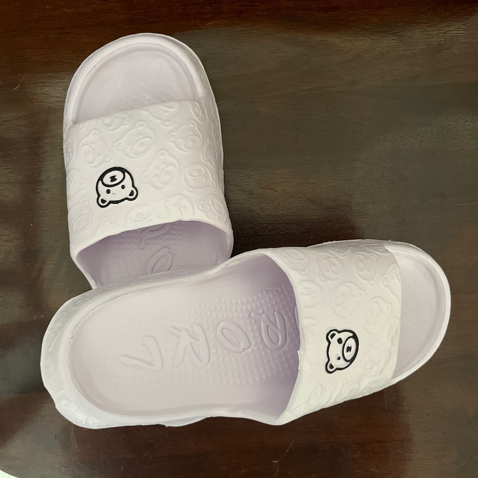 NEW CUTE BEAR PILLOW SLIDES LAVENDER SZ 9-10 GARDEN BATHROOM SHOES NIB USA