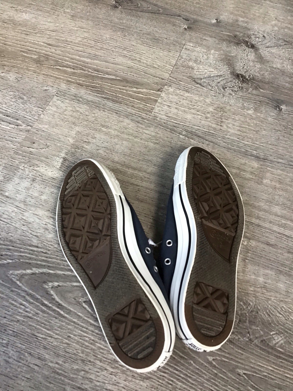 Converse Women’s 10 Chuck Taylor All Star Shoreline Navy Slip On Shoes 537080F