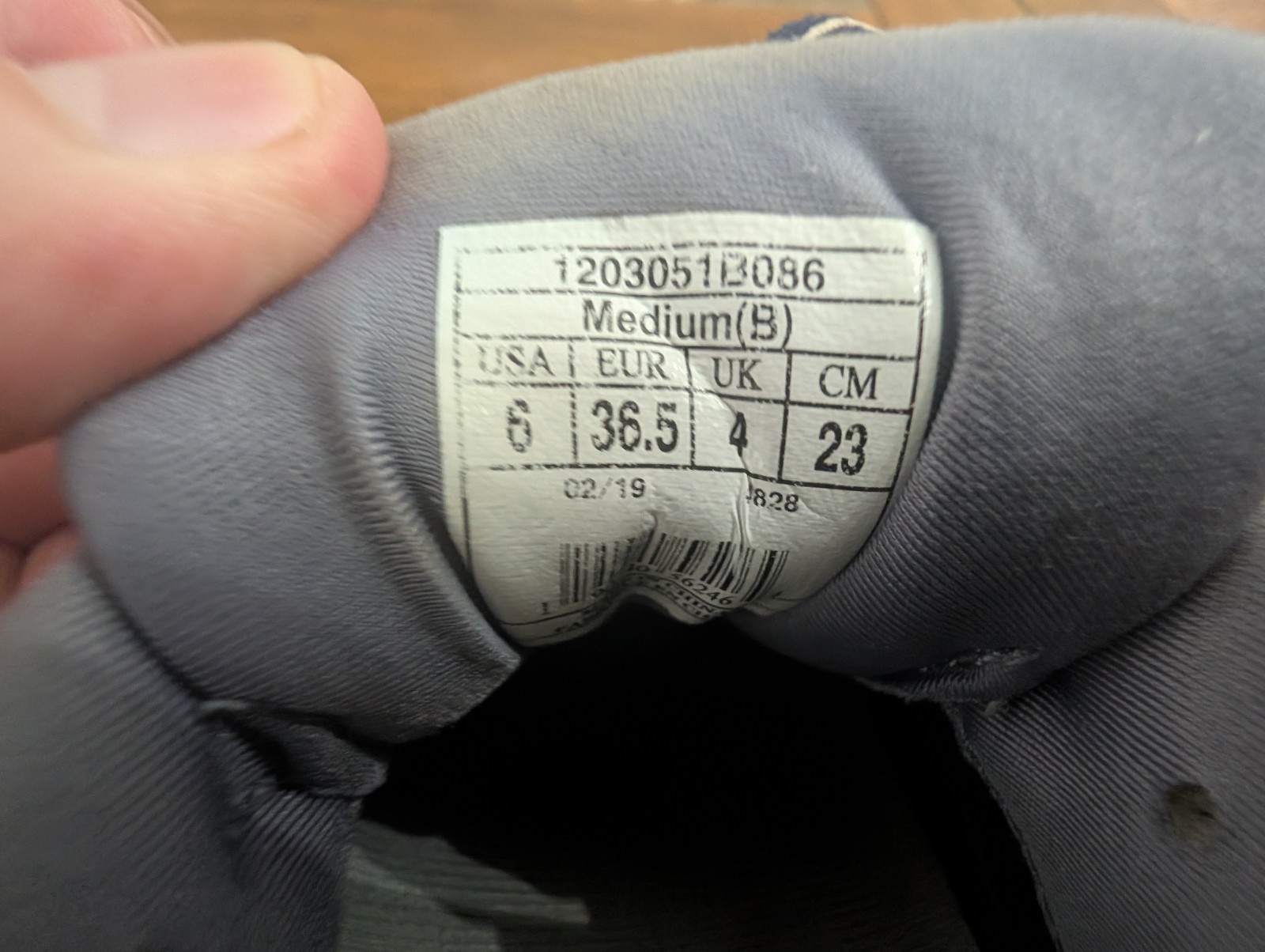 Brooks Womens Ghost 12 Running Shoes Gray Mesh Lightweight EVA 6 B